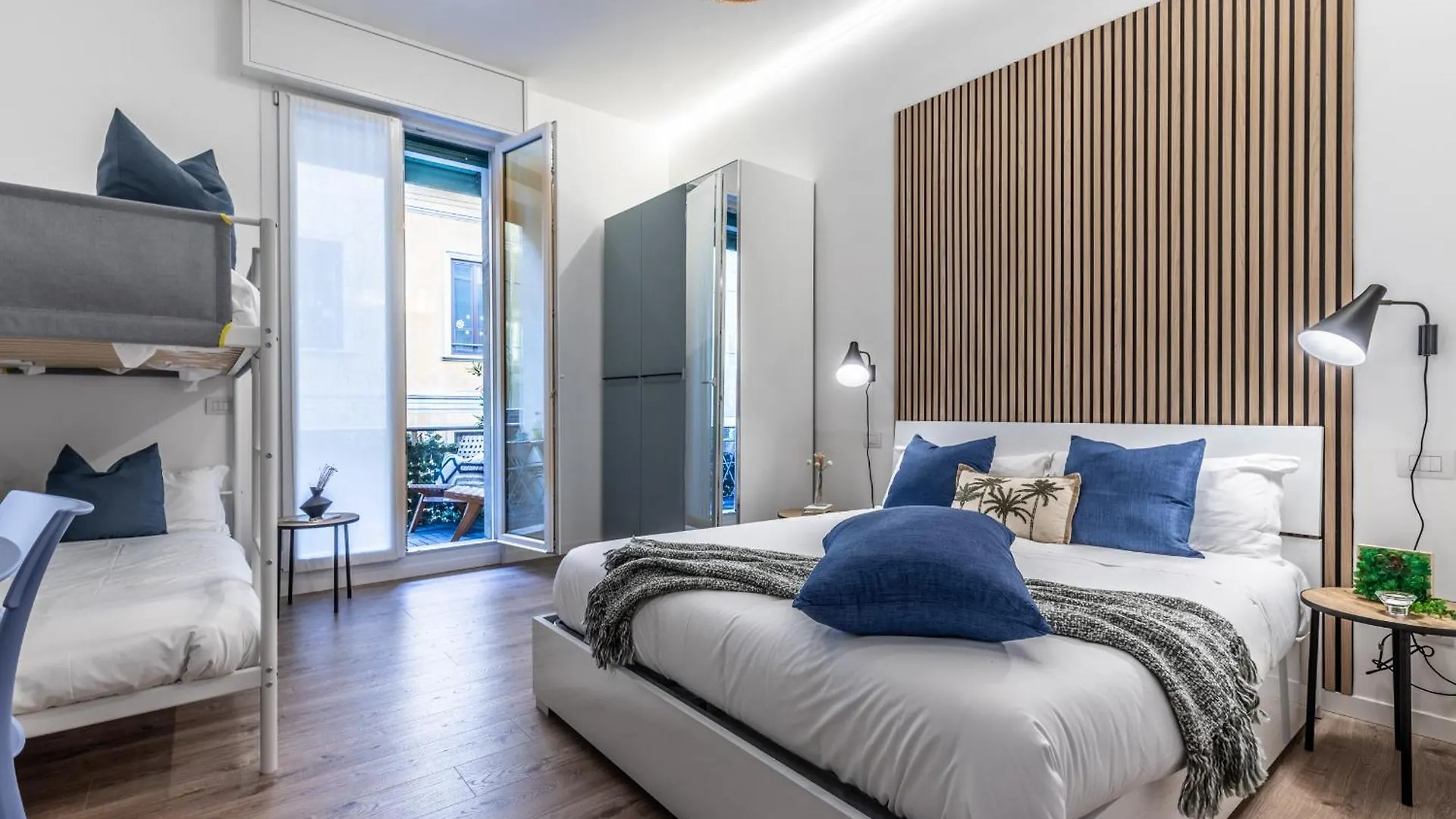Stayeasy Quadronno33 - 3 Bedrooms, 2 Baths - Duomo Walking Distance Milan